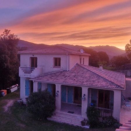 Mare E Monti Chez Thomas Et Magali Bed & Breakfast Vico Exterior photo